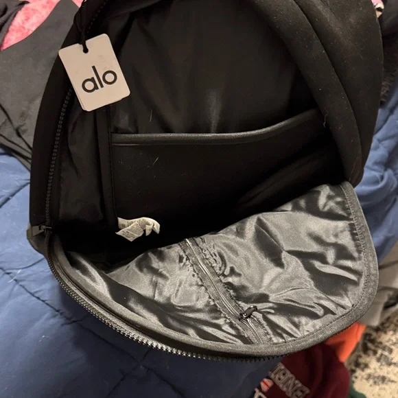 NWT ALO Yoga Classic Black Backpack